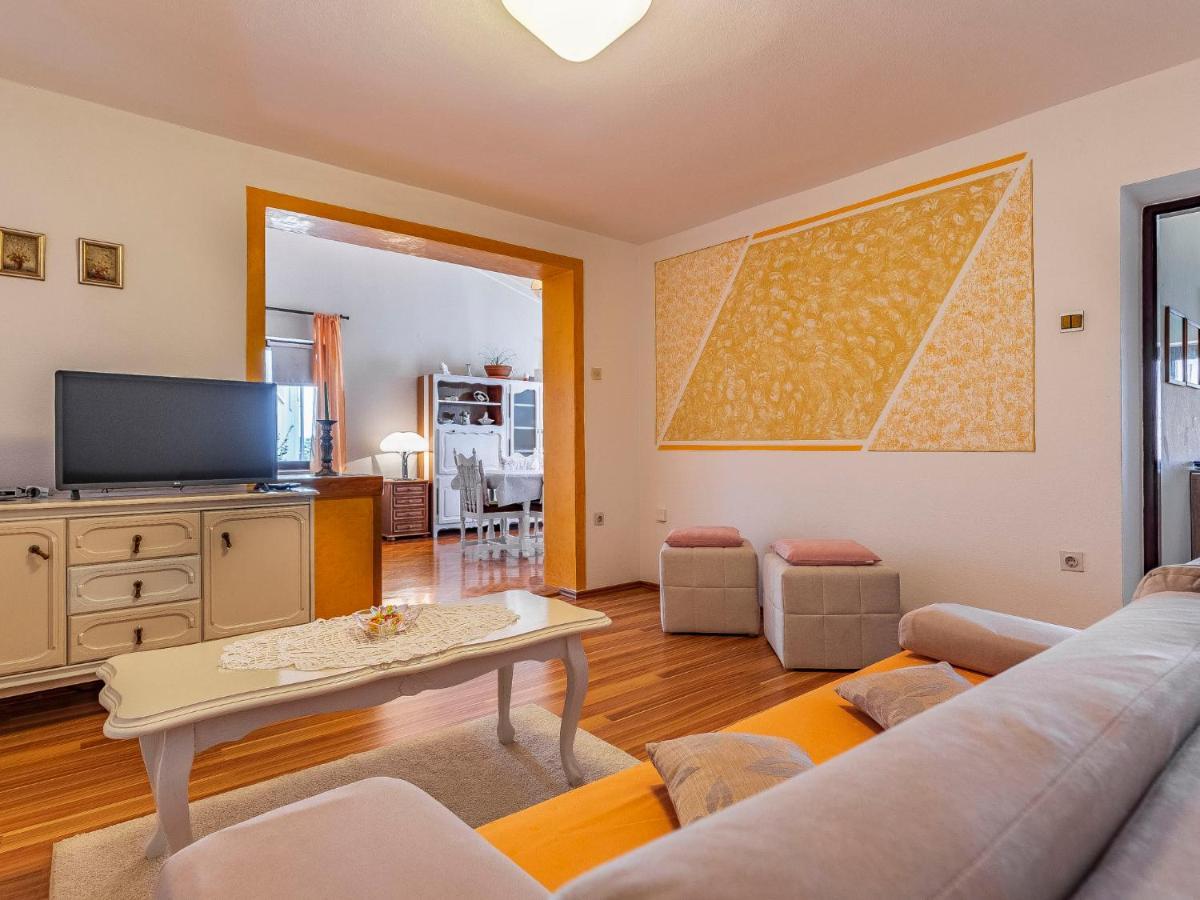 Apartment Vladimir - Pul237 By Interhome Banjole Eksteriør billede